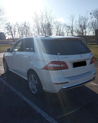Mercedes-Benz ML cena 112000 przebieg: 160000, rok produkcji 2015 z Września małe 37